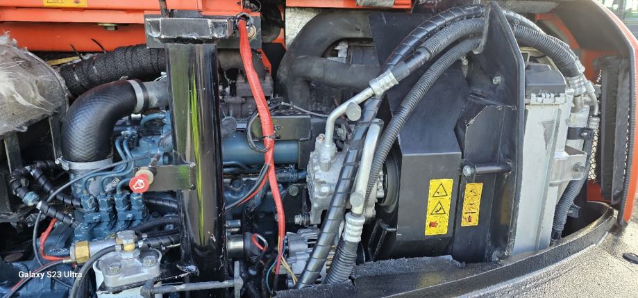 Kubota KX080-3 (2011) – Mini-Pelle 8T2 Kubota KX080-3 (2011) – Mini-Pelle 8T2