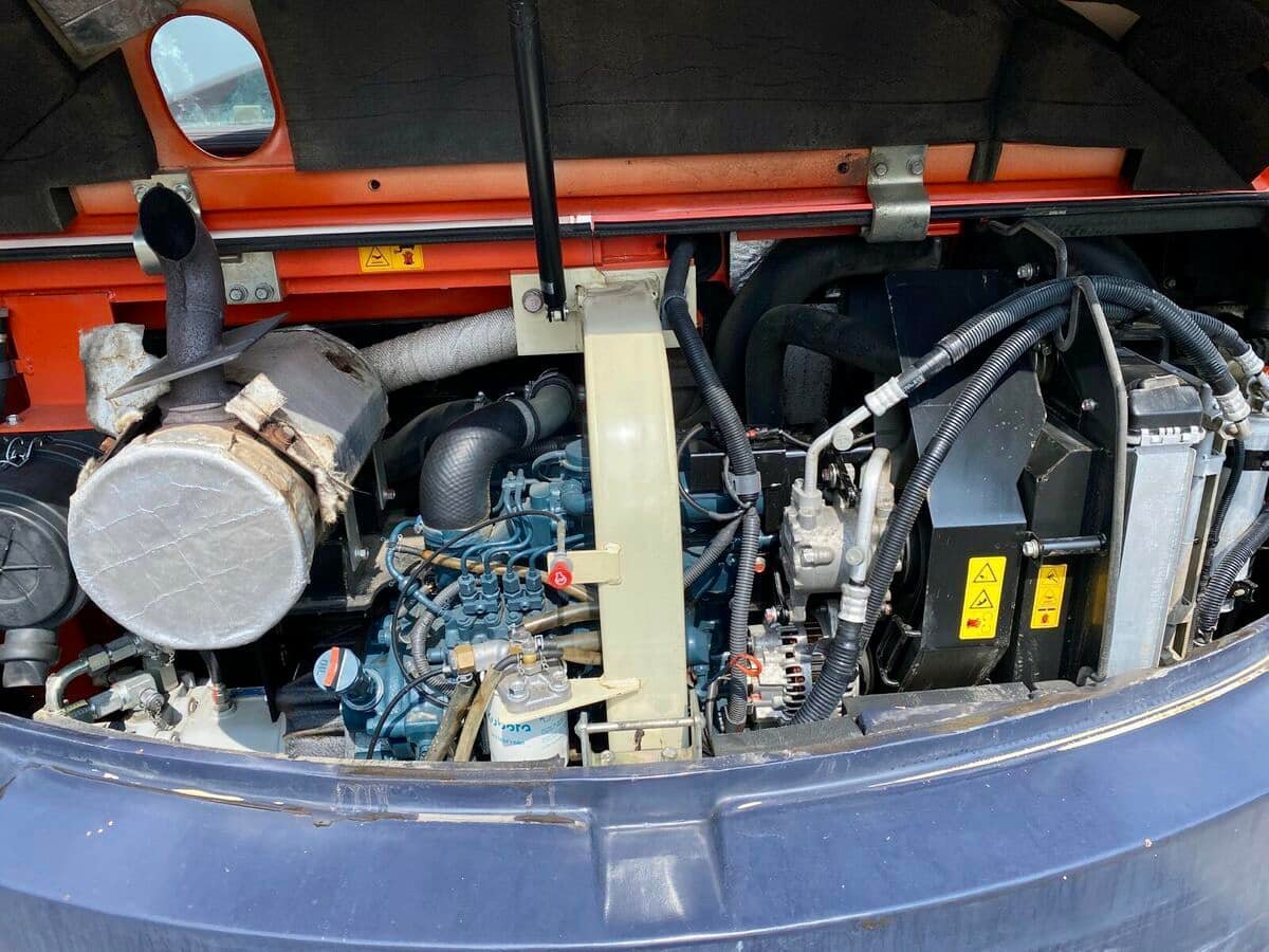 Kubota KX080-3 (2011) – Mini-Pelle 8T2 Kubota KX080-3 (2011) – Mini-Pelle 8T2