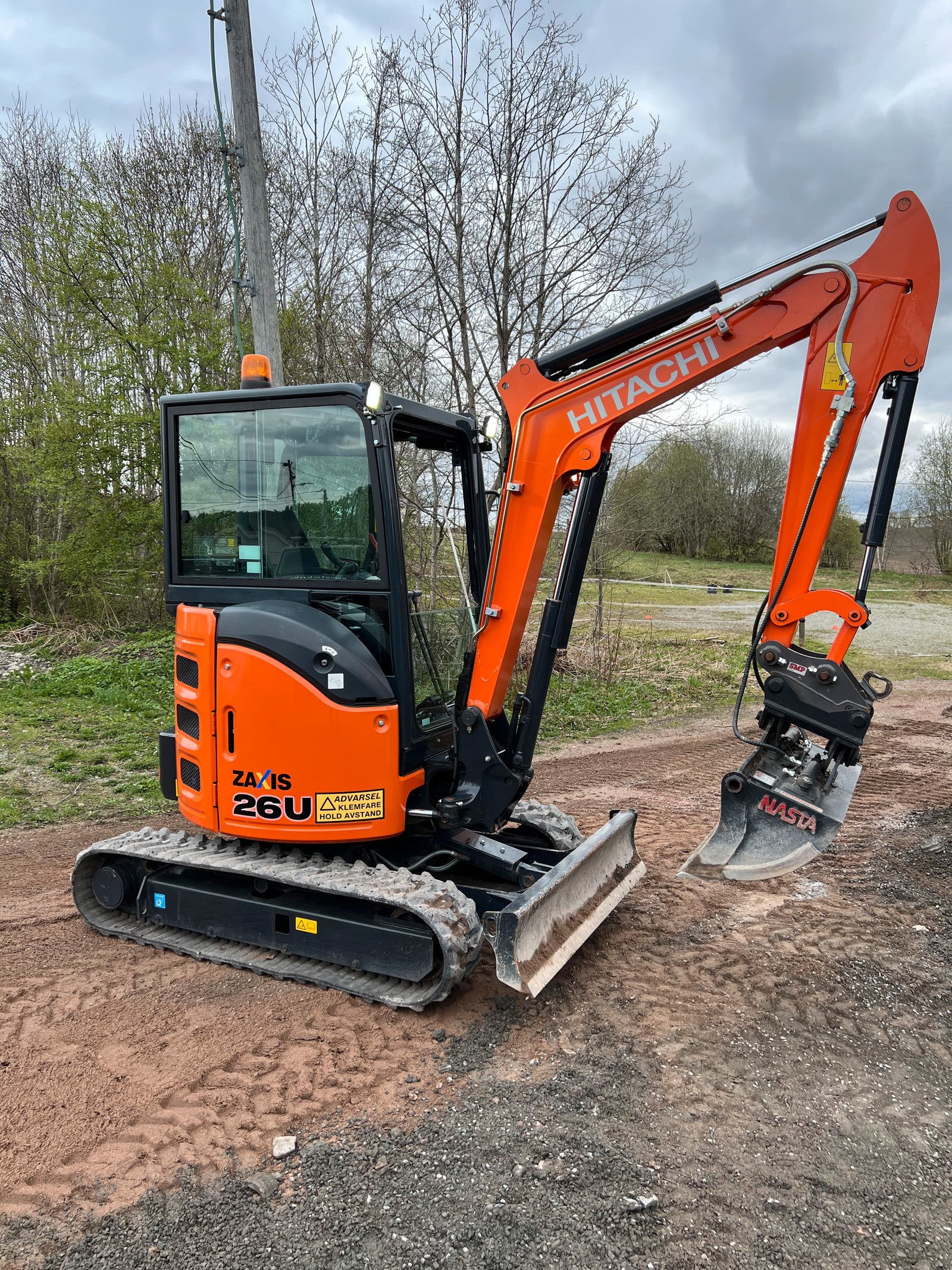 Mini pelle Hitachi ZX26U 5 2019 2,6t 80h Mini pelle Hitachi ZX26U 5 2019 2,6t 80h