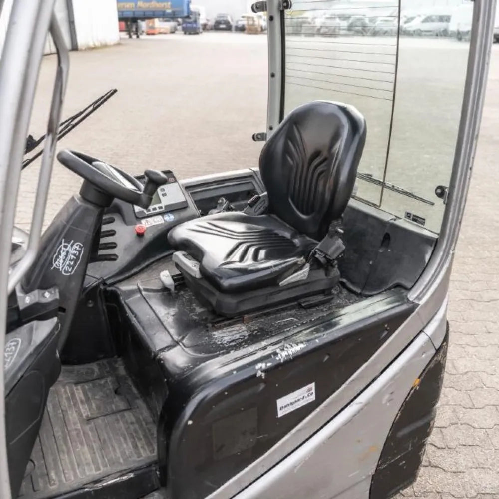 Still RX20-18 – Chariot élévateur électrique d'occasion – Capacité 1800 kg