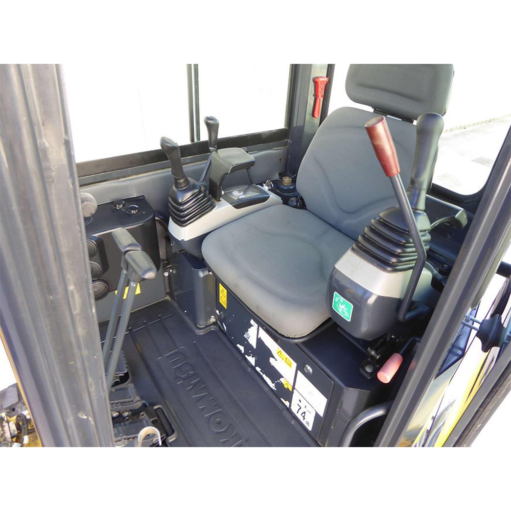 Mini pelle Komatsu PC26MR-3 – 2017