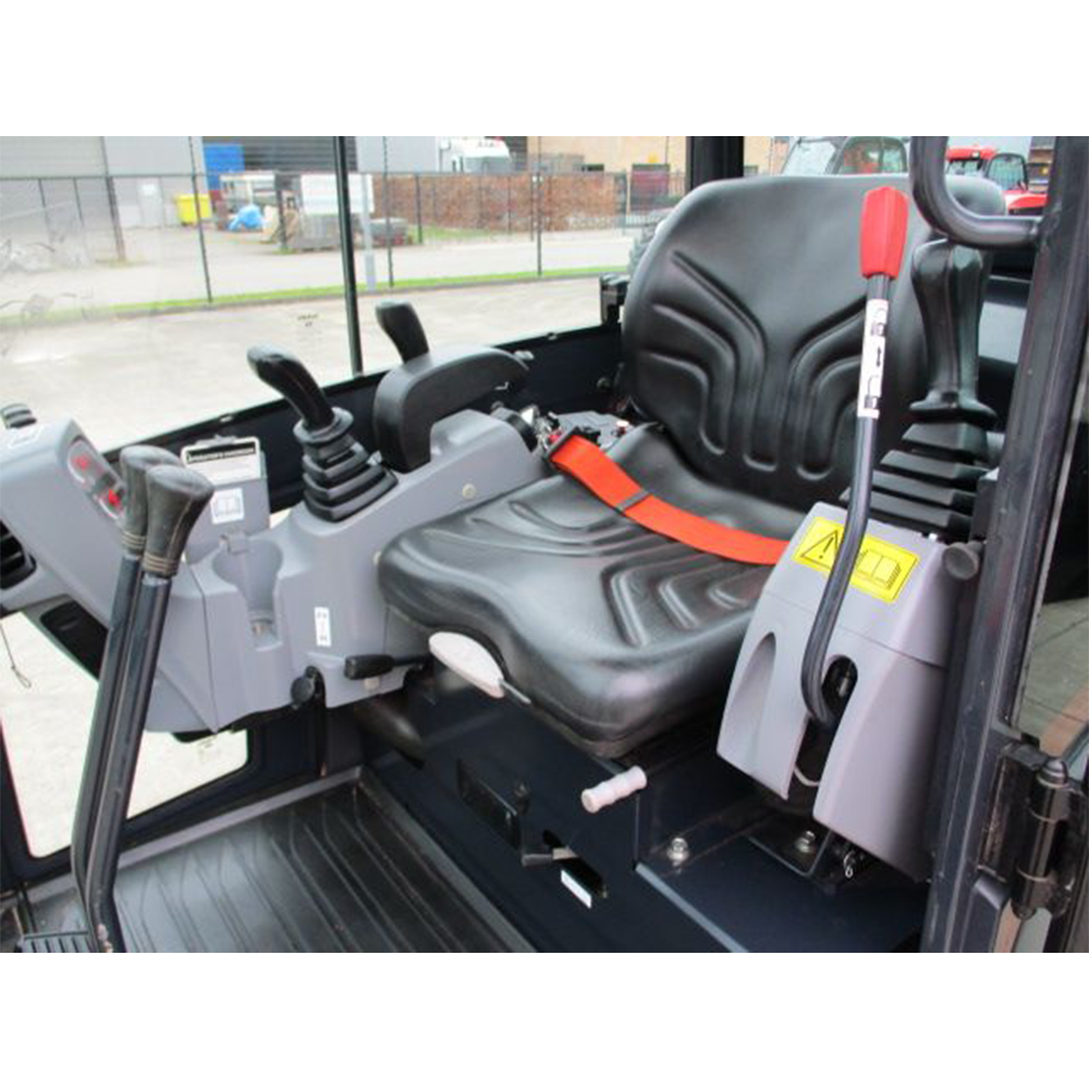 Kubota KX016-4