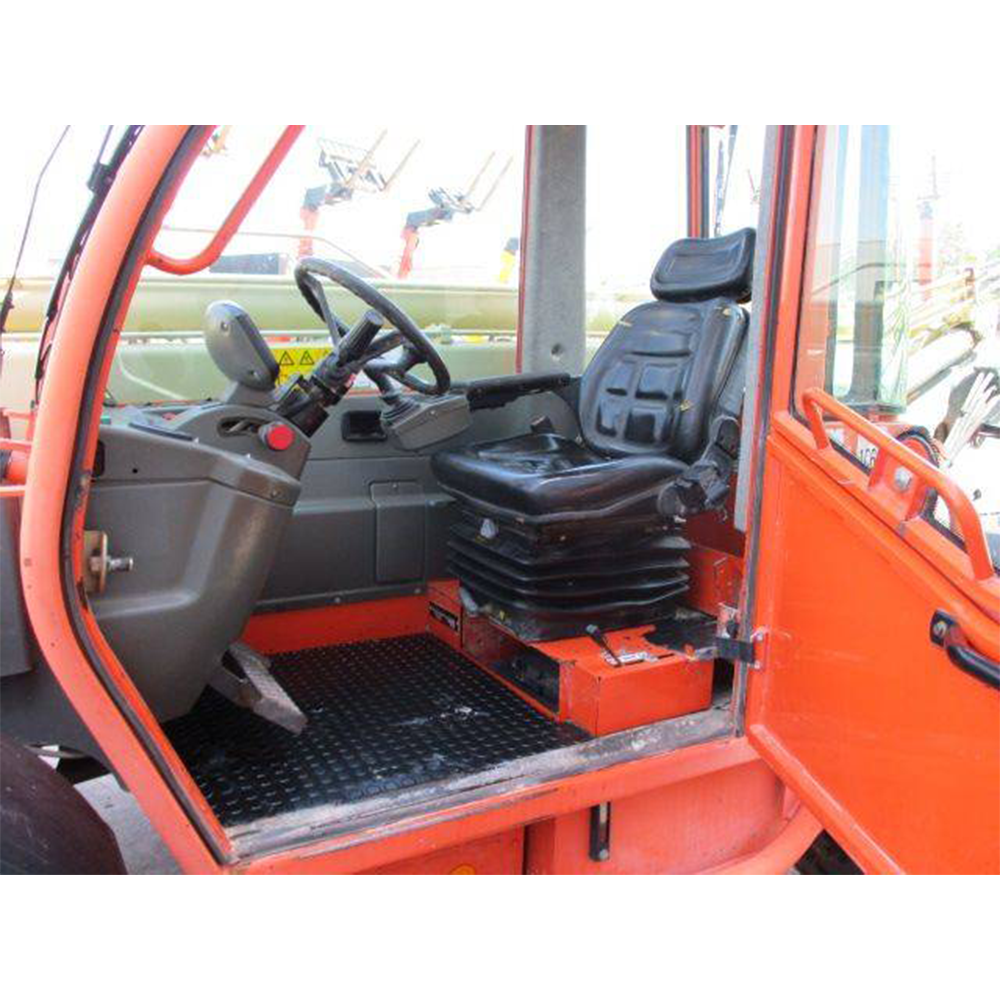 Chariot télescopique JLG