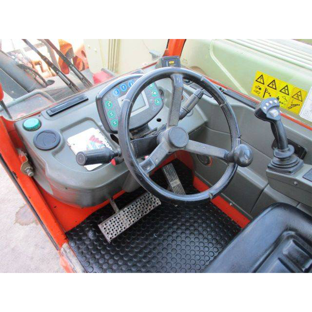 Chariot télescopique JLG