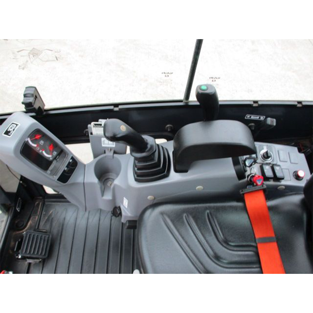 Kubota KX016-4