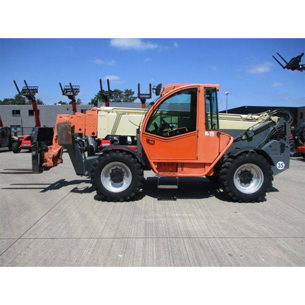 Chariot télescopique JLG