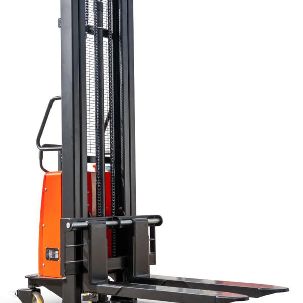 Le gerbeur semi-électrique ECO de COMPARTEC