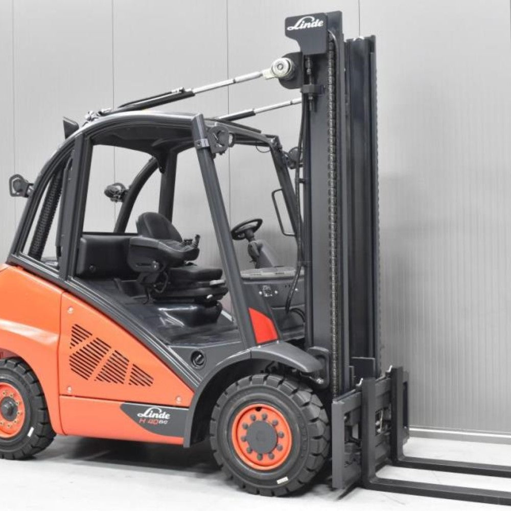 LINDE H 40 D-02 – Capacité de 4000 kg à une hauteur de 4100 mm