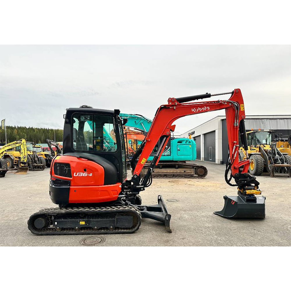 Mini-pelle KUBOTA U – Caractéristiques techniques
