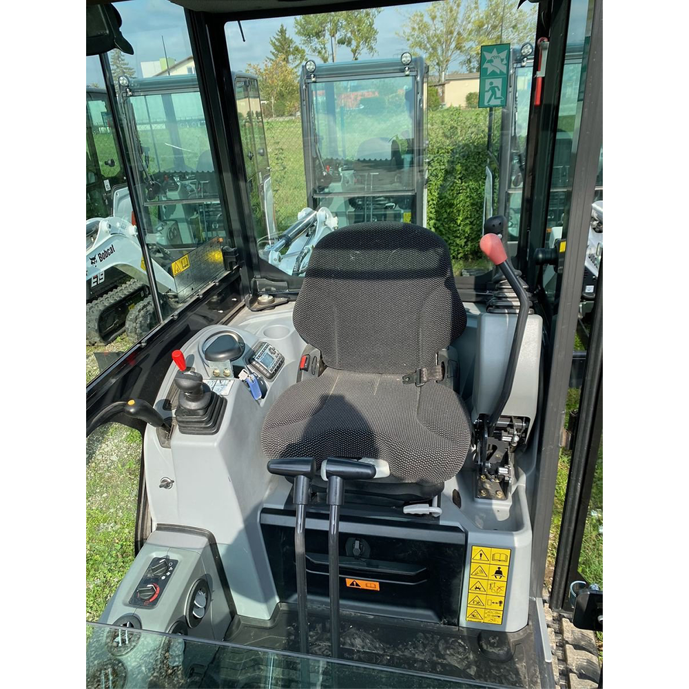 Bobcat E19