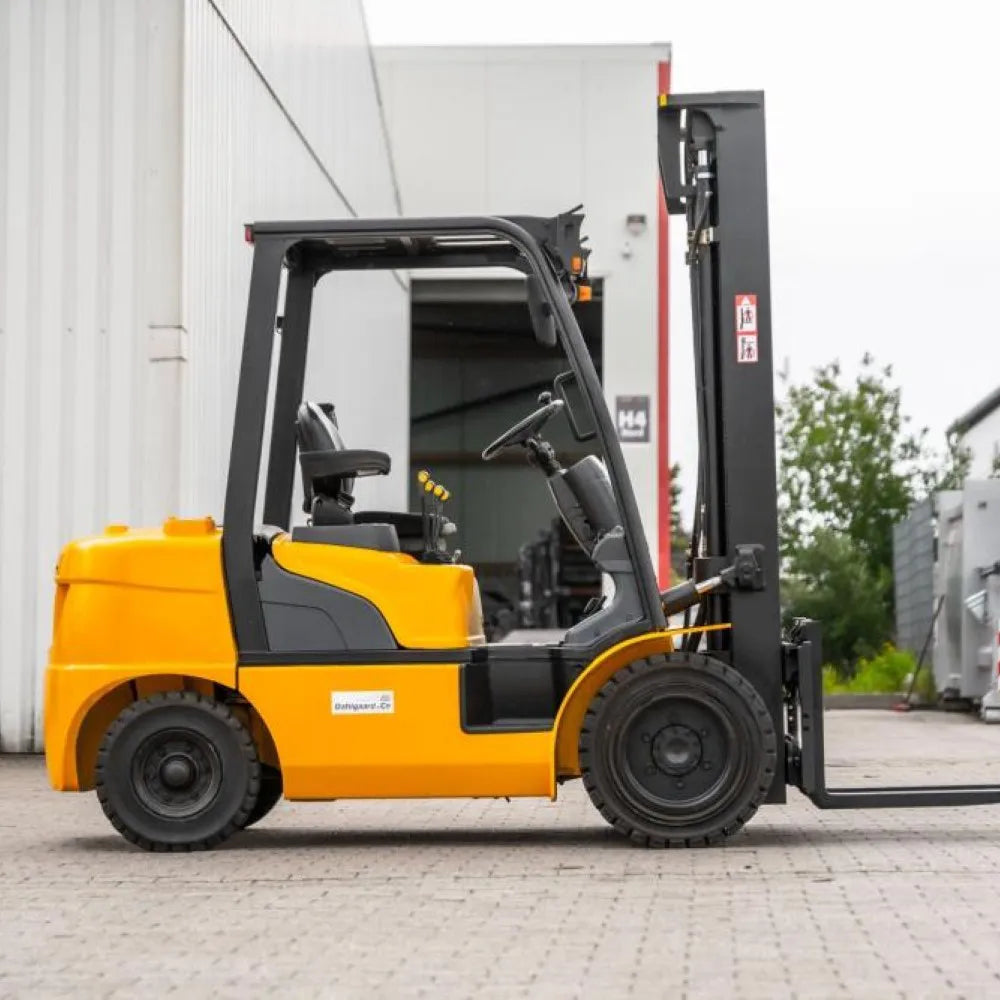 Hyundai 30D-7 – Chariot élévateur diesel d'occasion, capacité 3000 kg