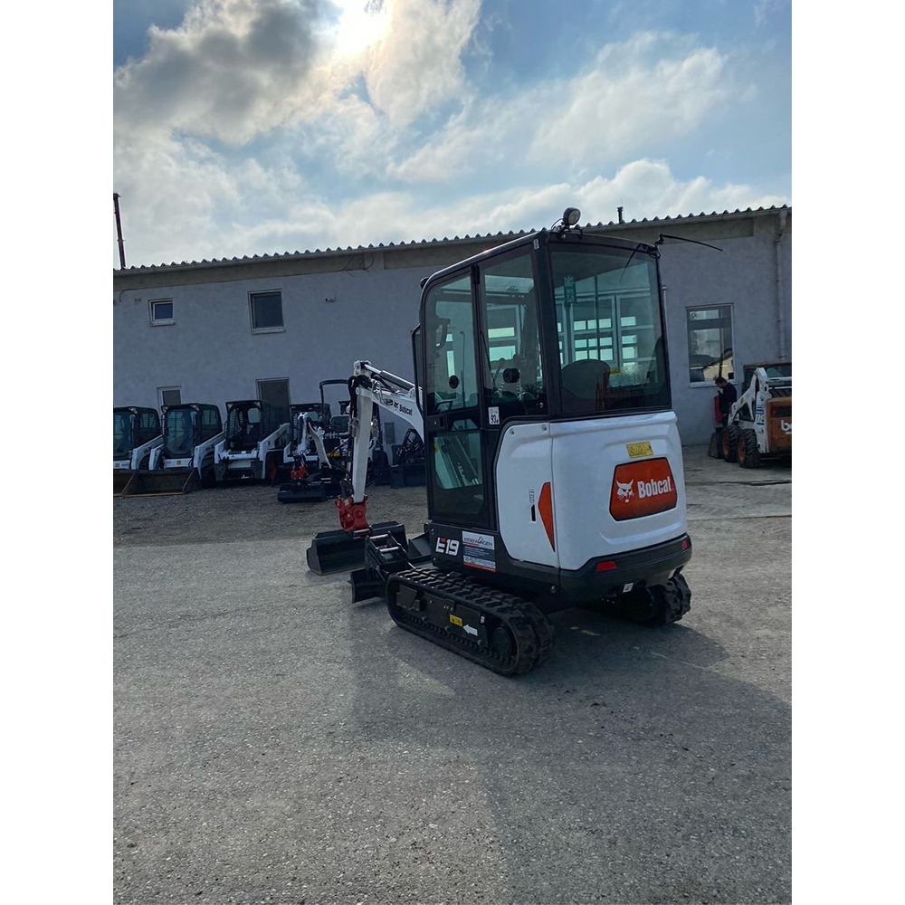 Bobcat E19