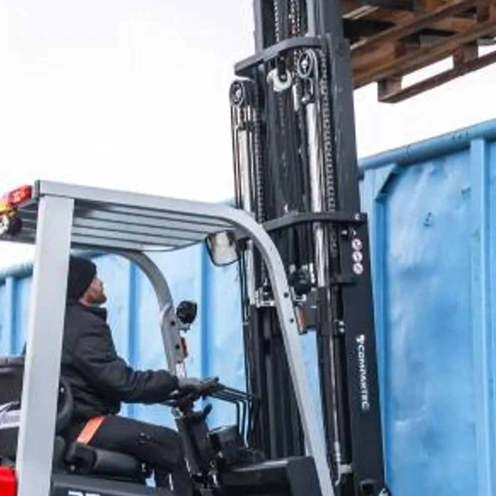 Chariot élévateur électrique lithium-ion – Capacité jusqu'à 3500 kg – Hauteur de levage jusqu'à 4,8 m
