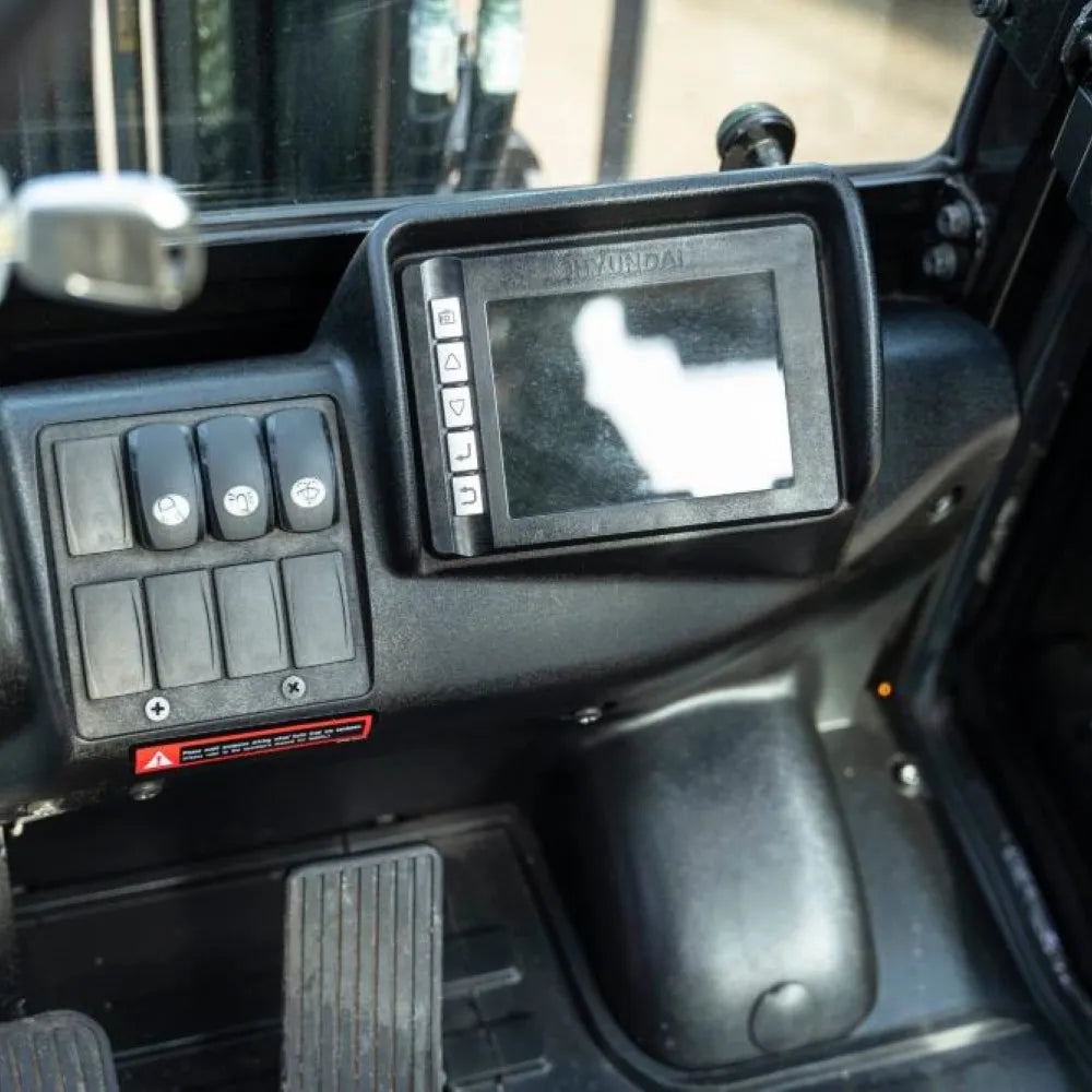 Chariot élévateur diesel Hyundai 30D-9E – Matériel d'occasion