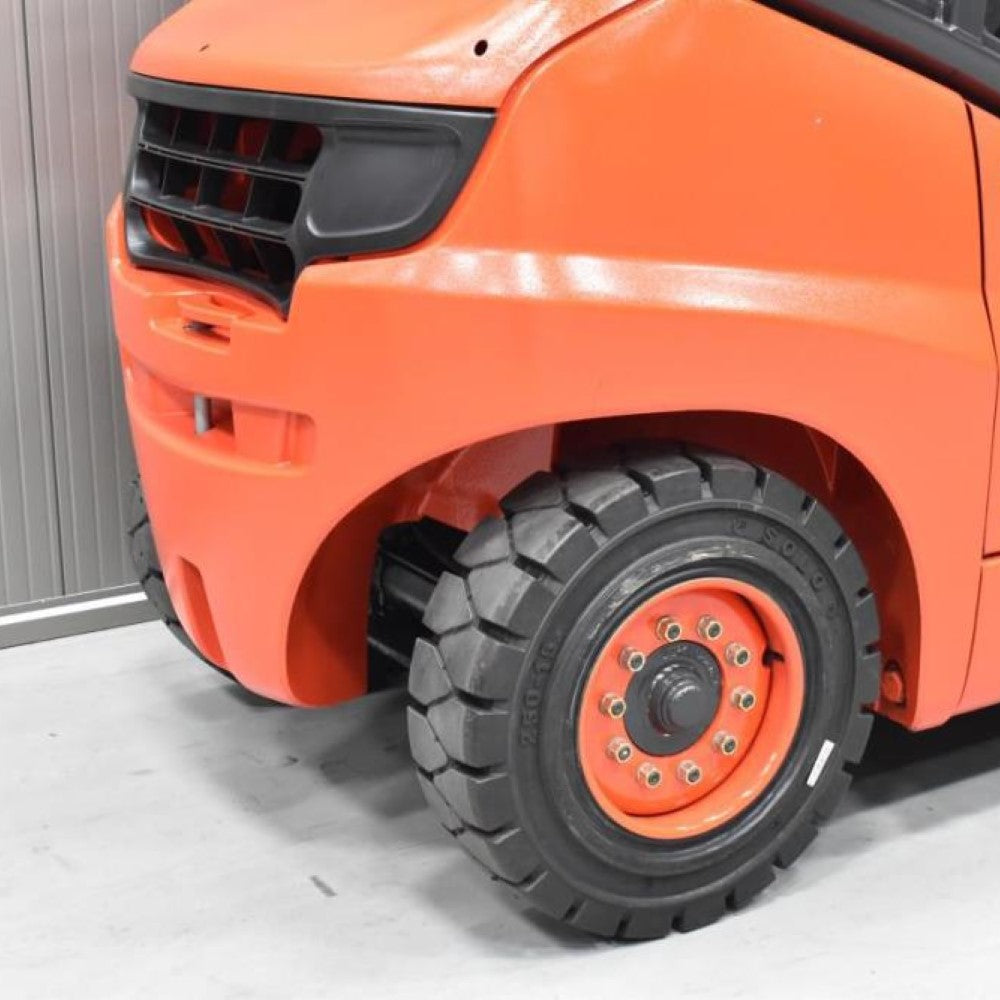 LINDE H 40 D-02 – Capacité de 4000 kg à une hauteur de 4100 mm