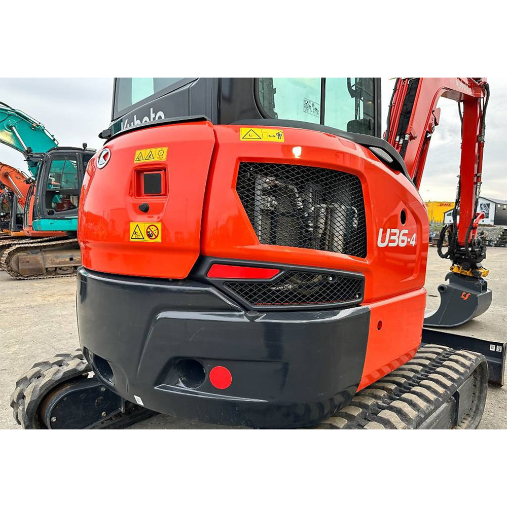 Mini-pelle KUBOTA U – Caractéristiques techniques