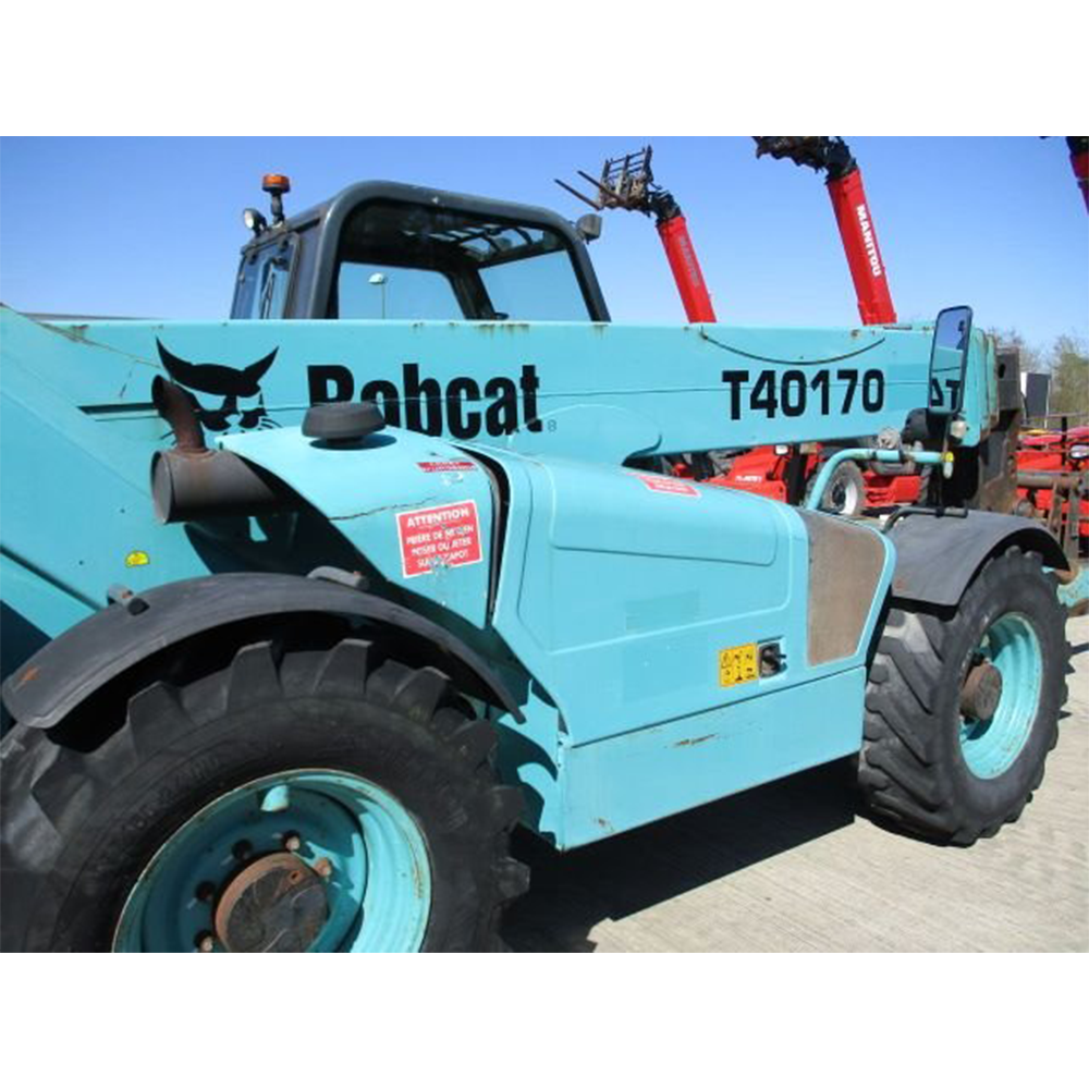 Chariot télescopique de marque JLG, modèle d’occasion, équipé d’un moteur diesel.
