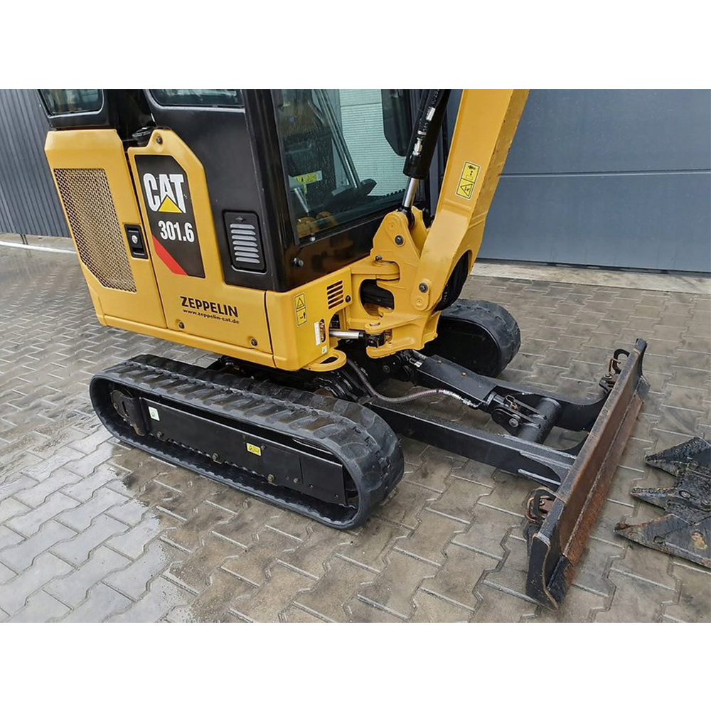CATERPILLAR 301.6