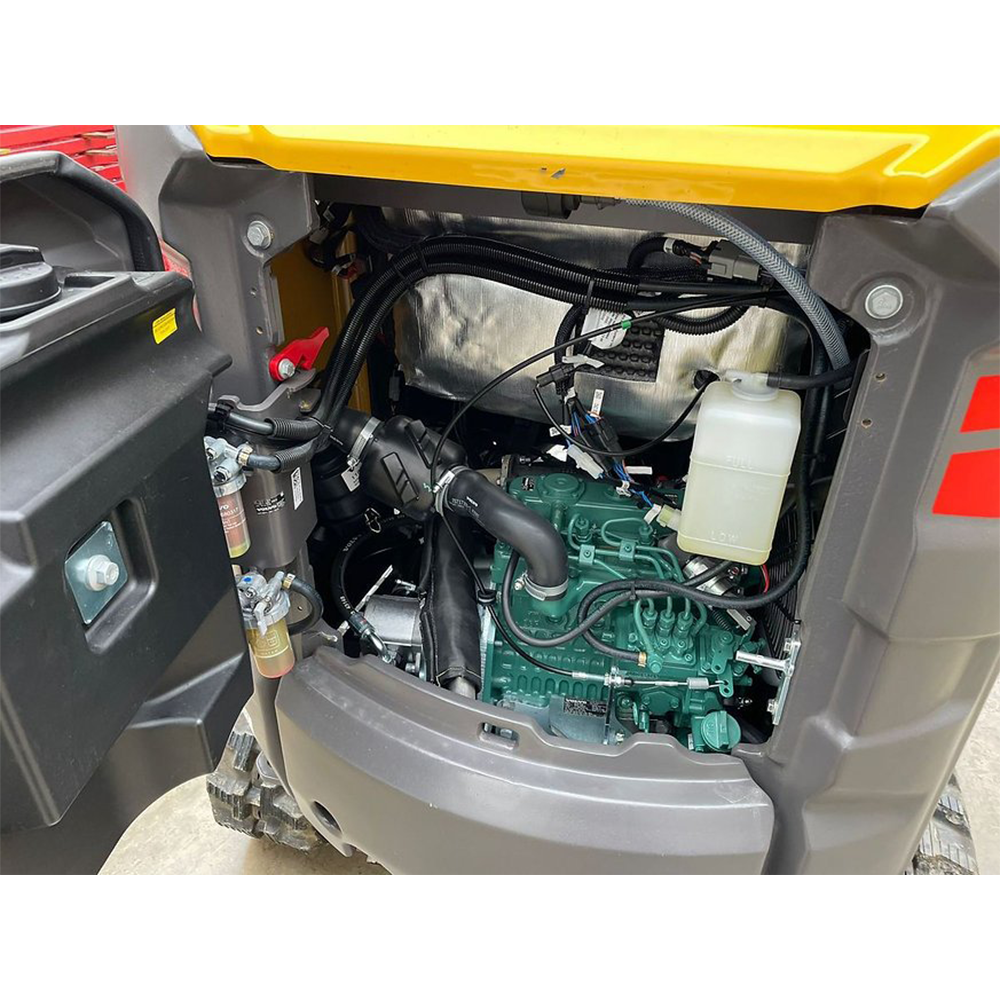 Mini-pelle compacte – Modèle 2022