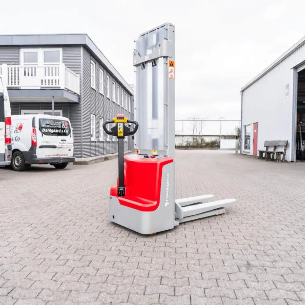 Gerbeur électrique à grande levée CS15 – Solution de manutention compacte et fonctionnelle
