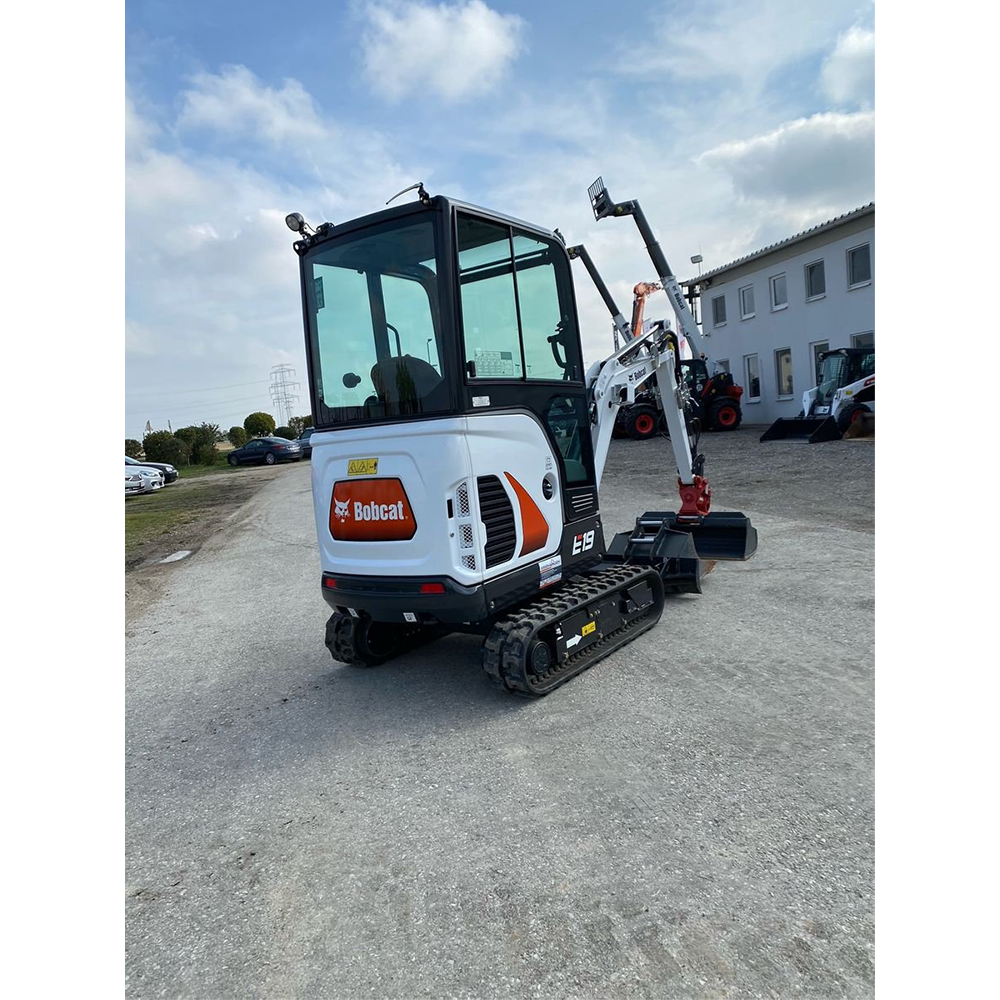 Bobcat E19