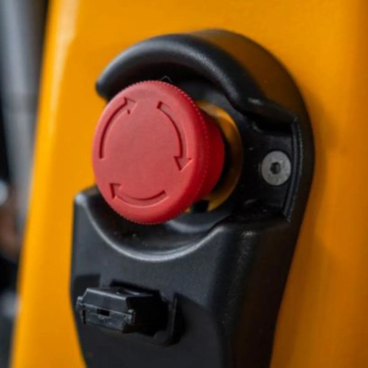 Elektro Hubwagen – 1500 kg mit Lithium Batterie und Ladegerät
