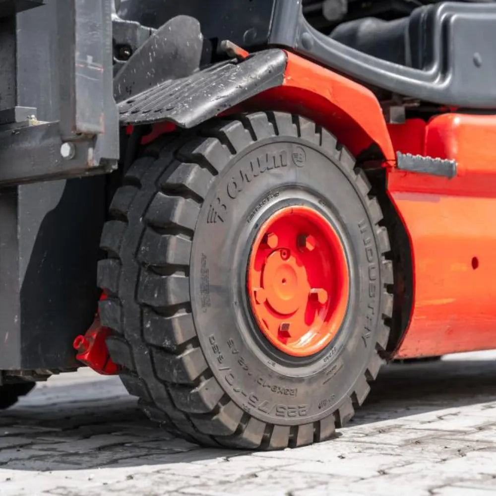 Linde E25 – Chariot élévateur électrique – Capacité 2500 kg – Hauteur de levage 4350 mm