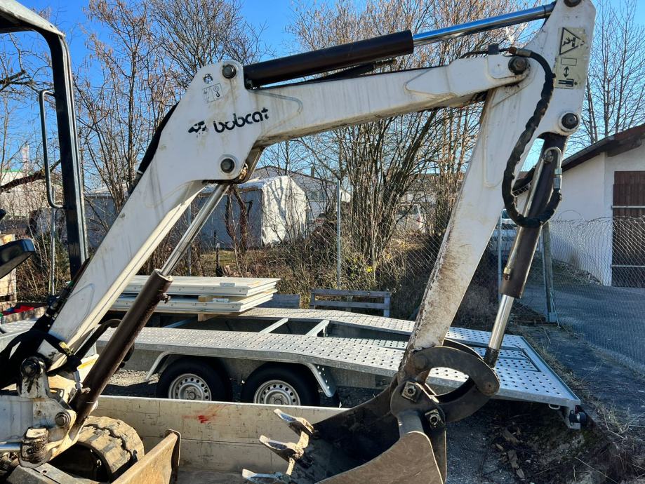 Bobcat 320 – 1997+REMORQUES