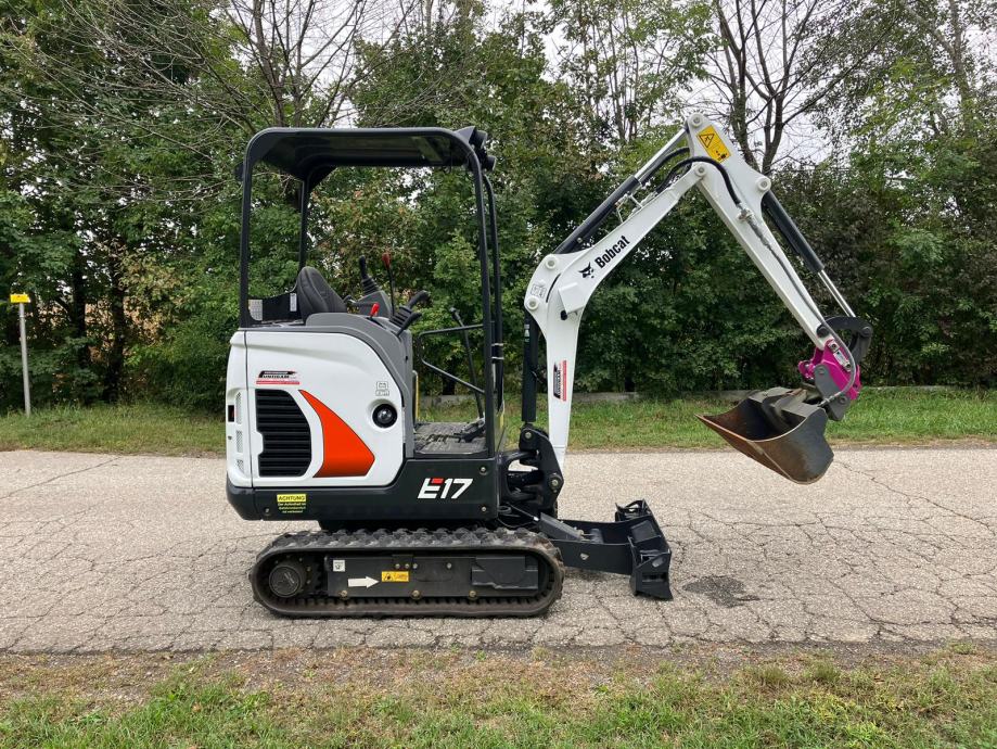 Bobcat E17 – 2022 – 1,7T