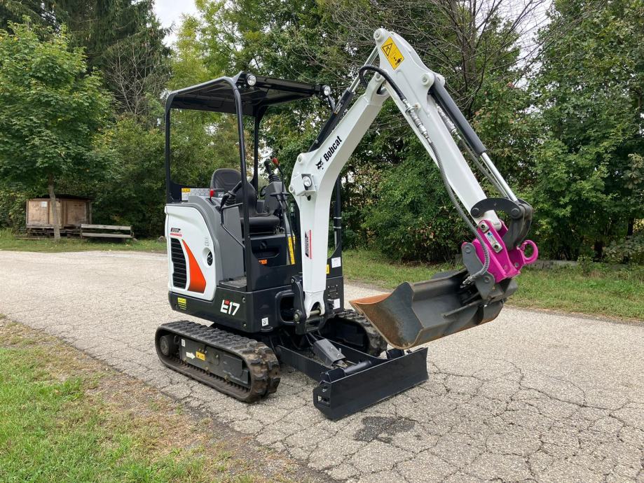 Bobcat E17 – 2022 – 1,7T