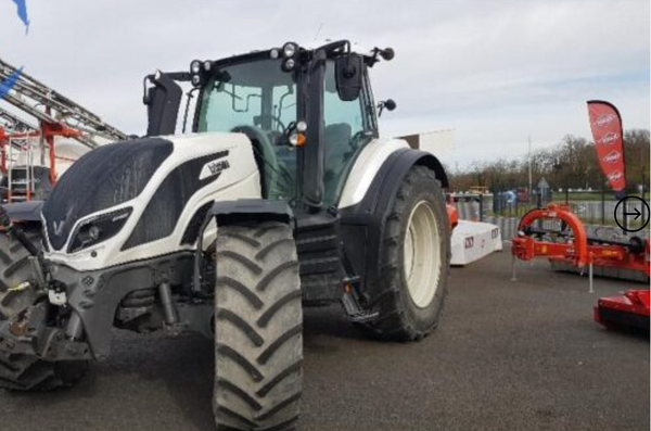 Équipement agricole Valtra T174 – 2020 – 174ch – 2 577h