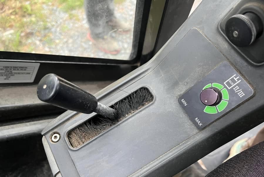 Équipement compact Bobcat 301.8 R1 2022 2t 165h