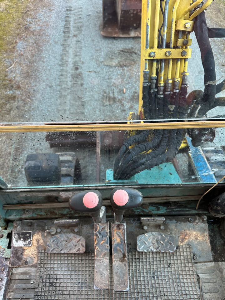 Équipement compact Yanmar B37V – 1998 – 3,3 t – 4 740 h