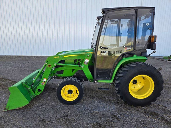 John Deere 300E – 2020 avec Chargeur