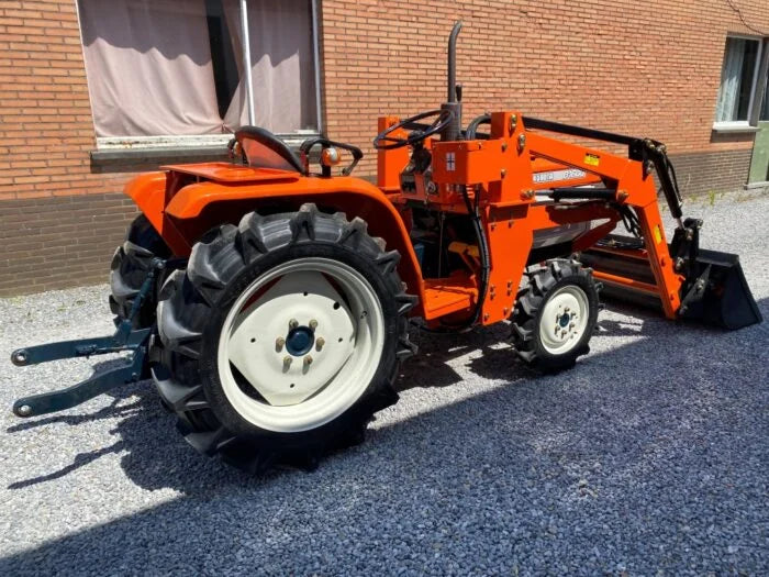 Micro-tracteur Kubota B1600D – 20 ch – 4
