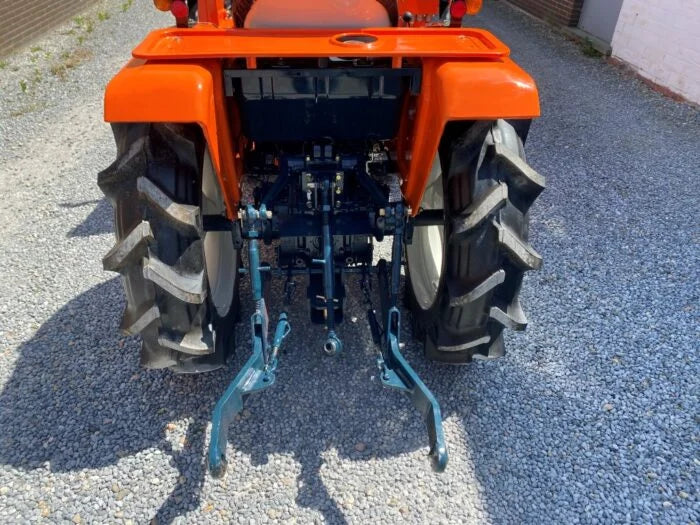 Micro-tracteur Kubota B1600D – 20 ch – 4