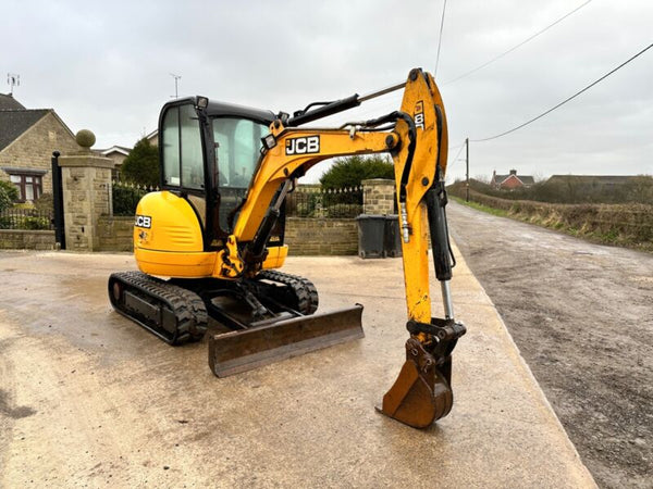 Mini-Pelle JCB 8030ZTS – 2012