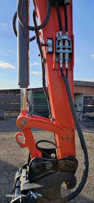 Kubota KX080-3 (2011) – Mini-Pelle 8T2