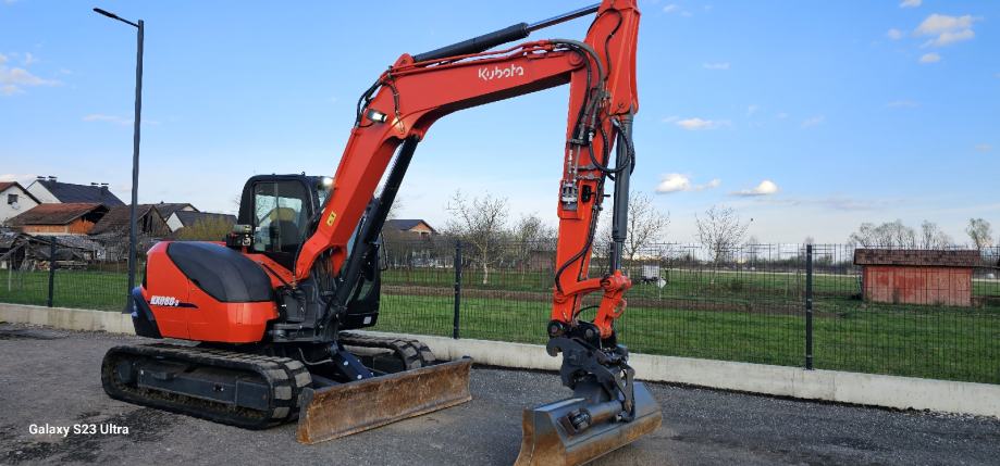 Kubota KX080-3 (2011) – Mini-Pelle 8T2