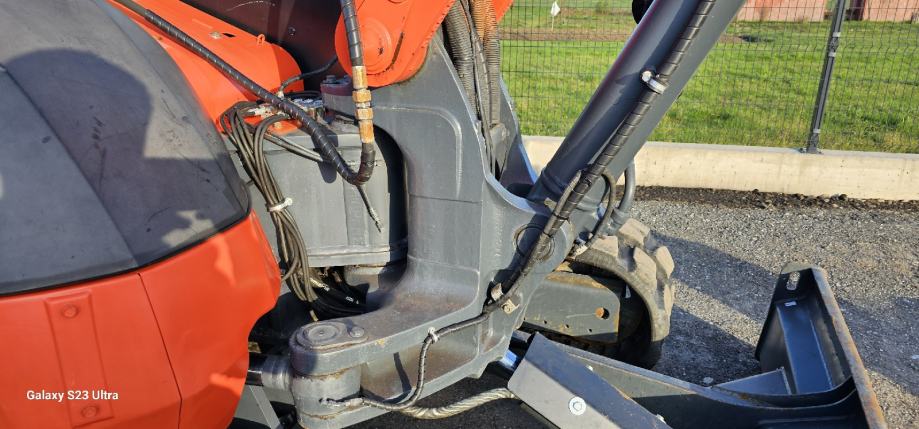 Kubota KX080-3 (2011) – Mini-Pelle 8T2