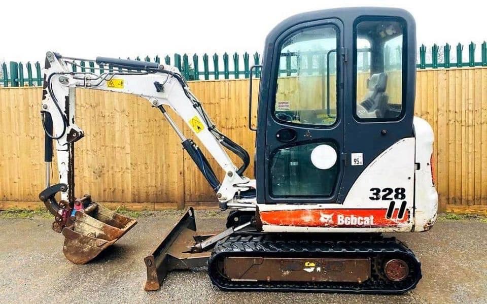 Bobcat 328 – 2008 – Mini-Pelle – 5 296 h – 2,9 T