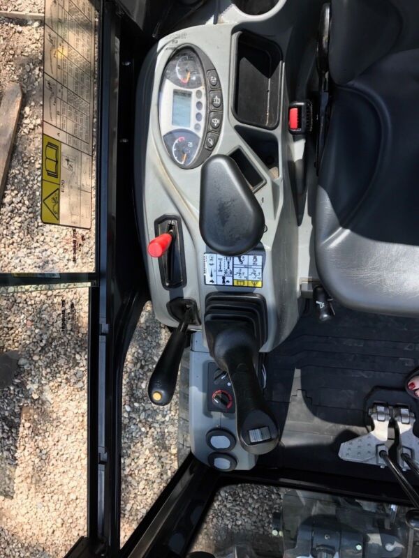 La Bobcat E20, modèle 2015