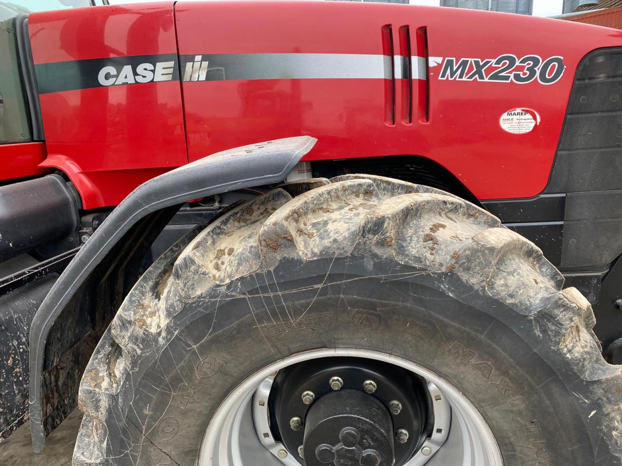 Tracteur Case IH Magnum MX 230 – 2003 – 249 ch